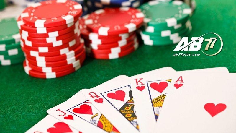 Mẹo dứt khoát hành động khi chơi bài poker online